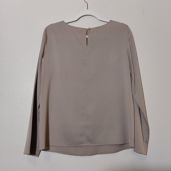 Armani Collezioni Silky Long-Sleeve Neutral Blouse - 4 - Picture 8 of 10